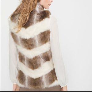 Exquisite! White House Black Market Chevron Fur Vest
